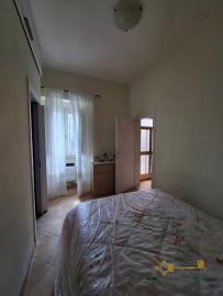 Large, detached town house with three bedrooms, garage, cellar and garden, panoramic view, located in the centre of the village, ready to live in. Carunchio. Img9