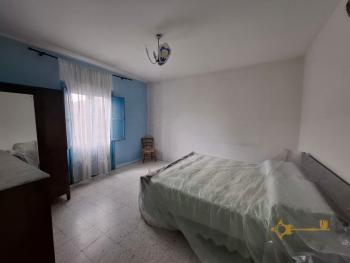 Large, detached town house with three bedrooms, garage, cellar and garden, panoramic view, located in the centre of the village, ready to live in. Carunchio. Img14