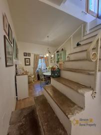 Completely restored stone house with two terraces, garden and stunning views. Bomba Img27
