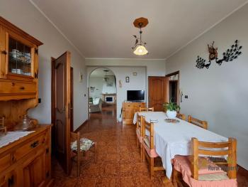 Spacious Three-Bedroom Villa with 11,820 sqm of Land and Panoramic Views. Pietrabbondante Img8