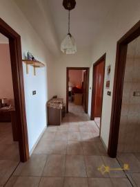 Spacious Three-Bedroom Villa with 11,820 sqm of Land and Panoramic Views. Pietrabbondante Img20
