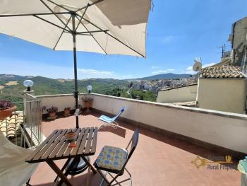 Restored Stone House with Terrace and Panoramic Views. Gissi