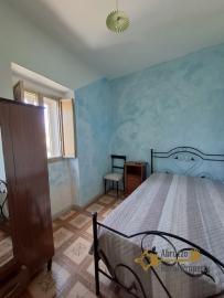 Charming Four-bedroom Stone House with Guest Annex and Land. Fossalto Img30
