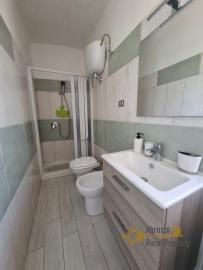 Charming Four-bedroom Stone House with Guest Annex and Land. Fossalto Img24