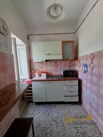 Charming Four-bedroom Stone House with Guest Annex and Land. Fossalto Img7