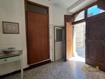 Charming Four-bedroom Stone House with Guest Annex and Land. Fossalto Img12