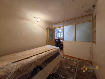 Two-bedroom town house with two cellars in need of restoration. Palmoli. Img8