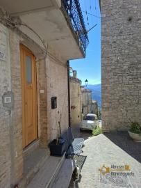Charming stone house with panoramic views, garden and additional living space. Tufillo Img35