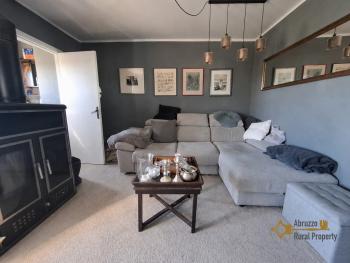 Charming stone house with panoramic views, garden and additional living space. Tufillo