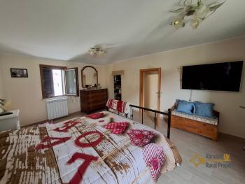 Beautifully Restored Stone House with Panoramic Majella Views & Independent Guest unit. Civitella Messer Raimondo Img28