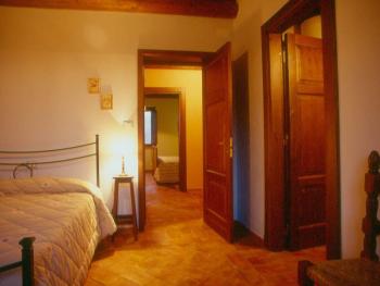 Country Manor in the National Park of Abruzzo. Img12