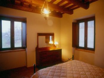 Country Manor in the National Park of Abruzzo. Img11