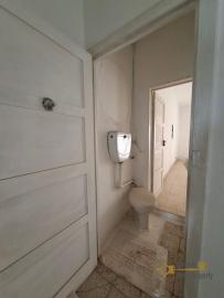 Two-bedroom town house in habitable condition with cellar. Celenza Sul Trigno Img25