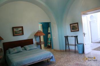 Historic palazzo at 30 meters from the sea. Fossacesia. Img36