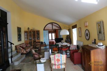 Historic palazzo at 30 meters from the sea. Fossacesia. Img43