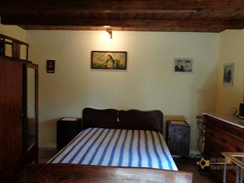 Restored character stone house for sale in Guilmi, Abruzzo. Img10