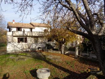 Country house with fenced garden and olive grove, Palombaro. Img8