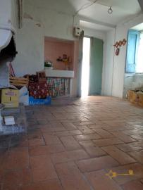 Character stone house to be renovated for sale in Dogliola. Img8