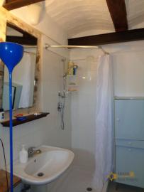 Completely restored stone house with small garden for sale. Img14