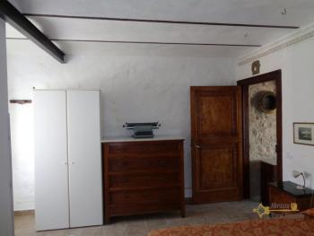 Completely restored stone house with small garden for sale. Img18