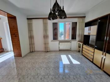 Detached country villa with terrace and 2000 sqm of garden. Img11