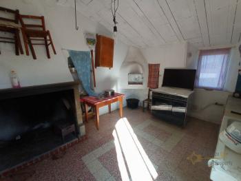 Detached country villa with terrace and 2000 sqm of garden. Img44