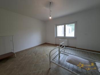 Fabulous villa in perfect conditions with panoramic terrace, lake view and garden. Pietraferrazzana Img81