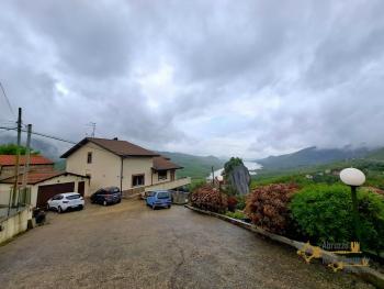 Fabulous villa in perfect conditions with panoramic terrace, lake view and garden. Pietraferrazzana Img93