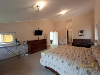 Fabulous villa in perfect conditions with panoramic terrace, lake view and garden. Pietraferrazzana Img61