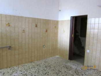 Habitable two bedrooms townhouse for sale in Casalanguida. Img6