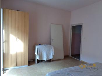 Habitable townhouse with garage and cellar for sale. Abruzzo. Img9